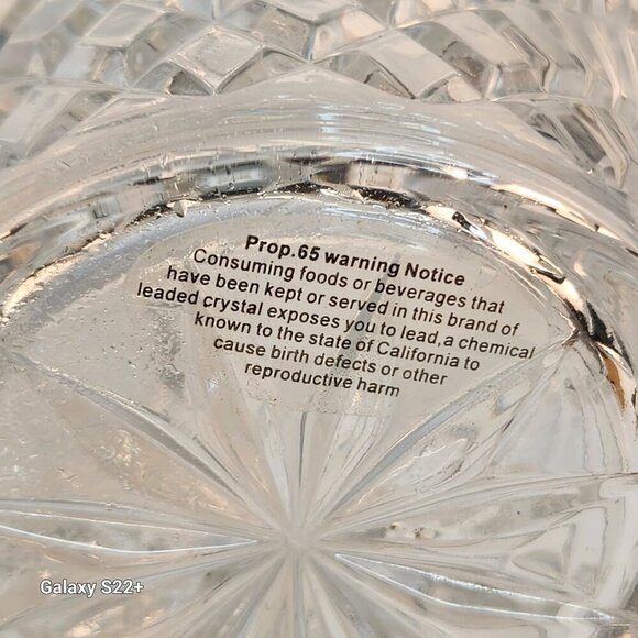Pressed Cut Crystal Glass Basket Vase Handled Diamond Pattern Decorative Display - Picture 8 of 9